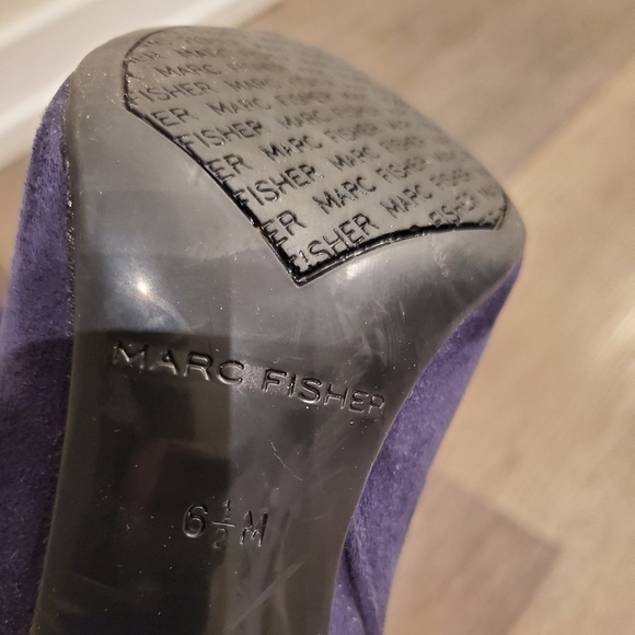 Marc Fisher Suede ankle boots - Picture 5 of 7